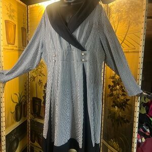 SHEIN Curve Black and White Checkered Top